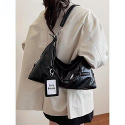 Original niche underarm retro one-shoulder casual large-capacity motorcycle new fashion women's tote bag
