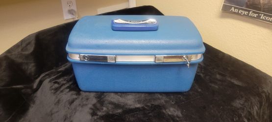 Vintage Samsonite Makeup Case