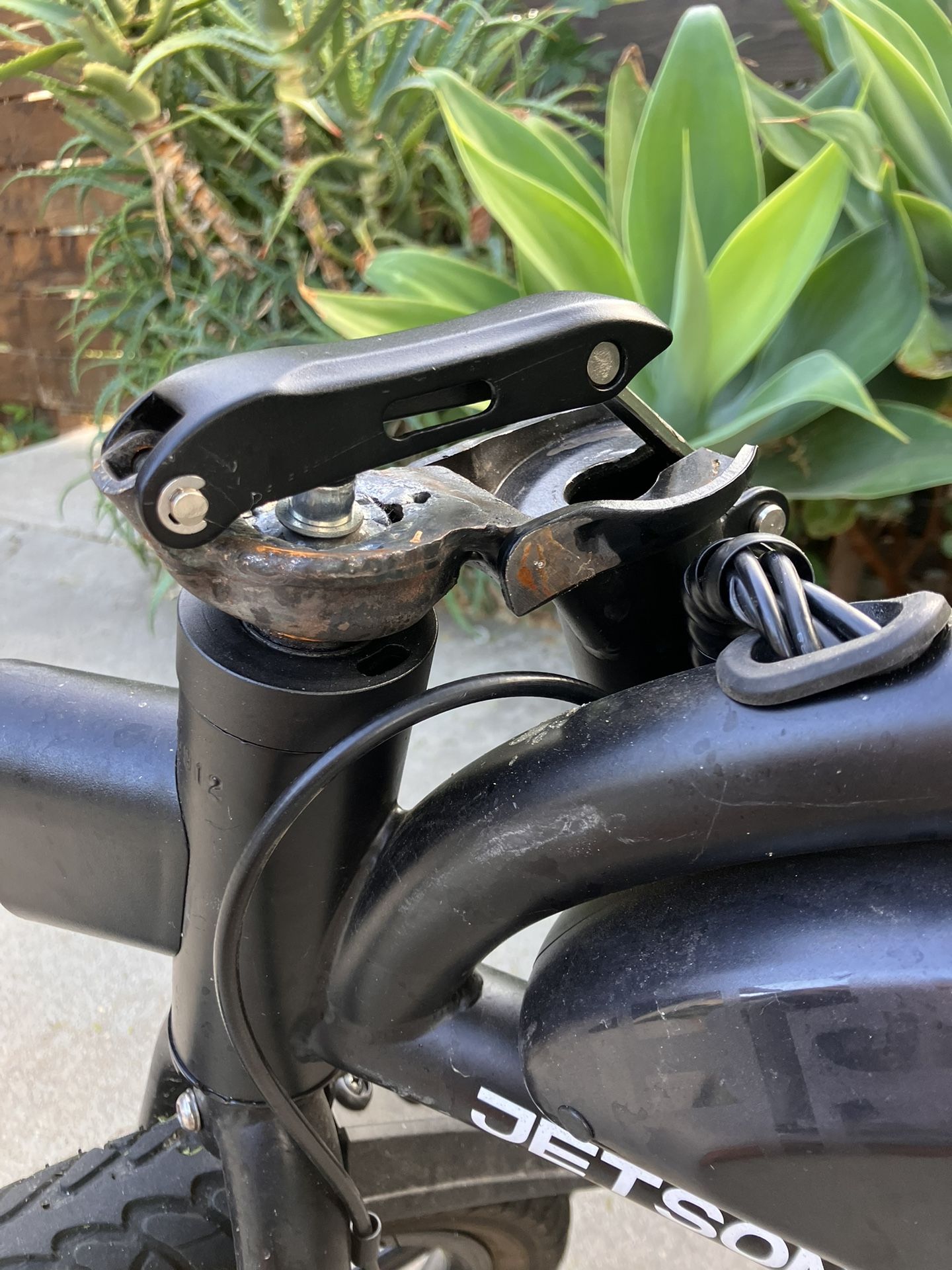 Jetson Bolt Pro Electric Bike Remanufactured As Is for Sale in