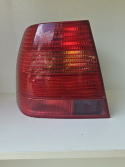Volkswagen JETTA 1(contact info removed) 2001 2002 2003 (Possibly 40 , 05 as well) TAIL LIGHT Driver Left LH OEM Genuine