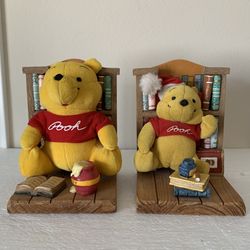 Winnie The Pooh Bookend Buddies Plush Figures/Removable Books