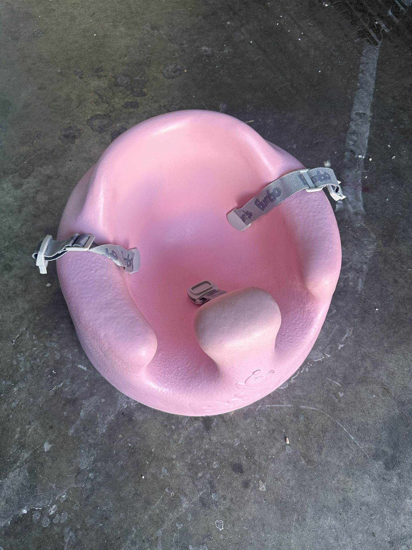 bumbo seat- pink