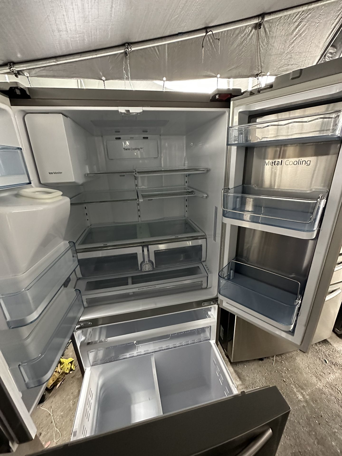 Samsung French Door Stainless Steel Fridge + Extra Door for Sale in Los Angeles, CA OfferUp