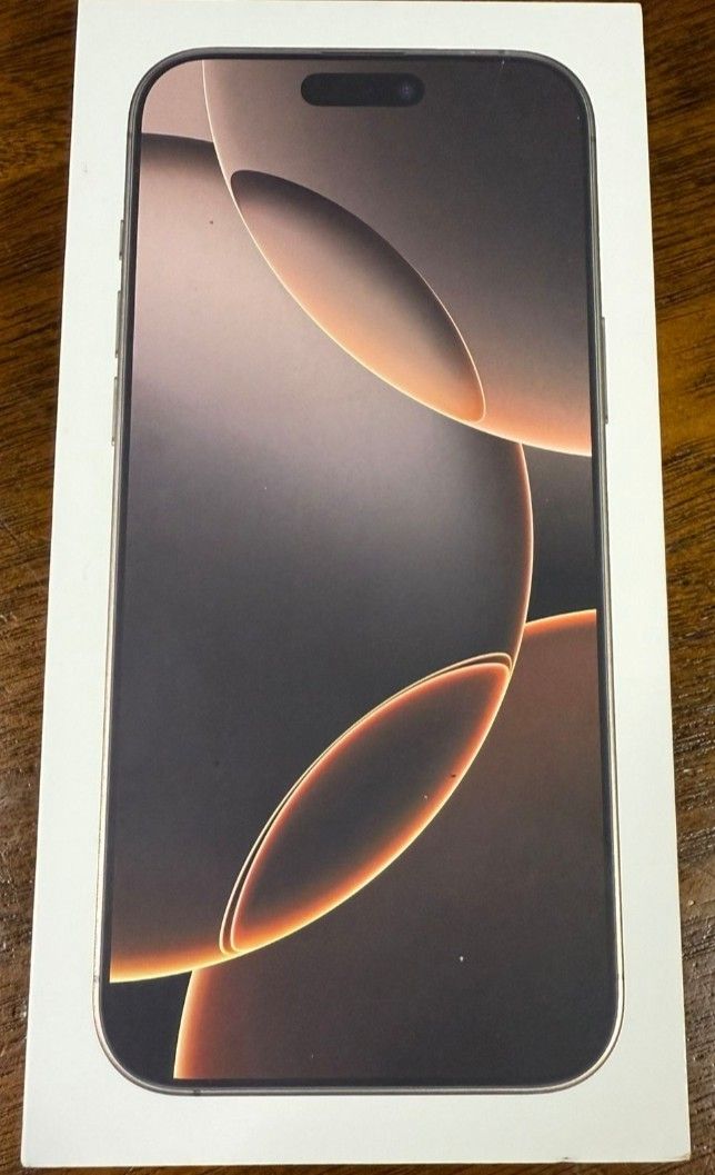 Brand New Sealed Apple 16 Pro Max 256mb