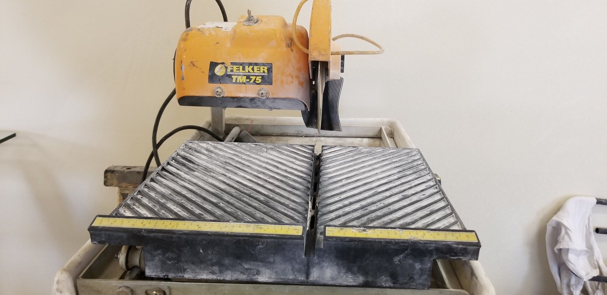 Felker TM75 tile saw Wet Saw for Sale in Black Canyon City, AZ OfferUp