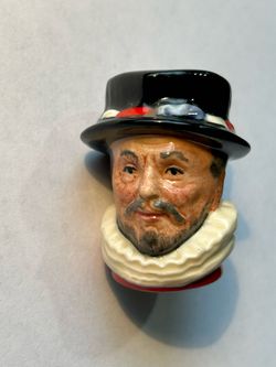 Royal Doulton Tiny Character, Mug, Beefeater 