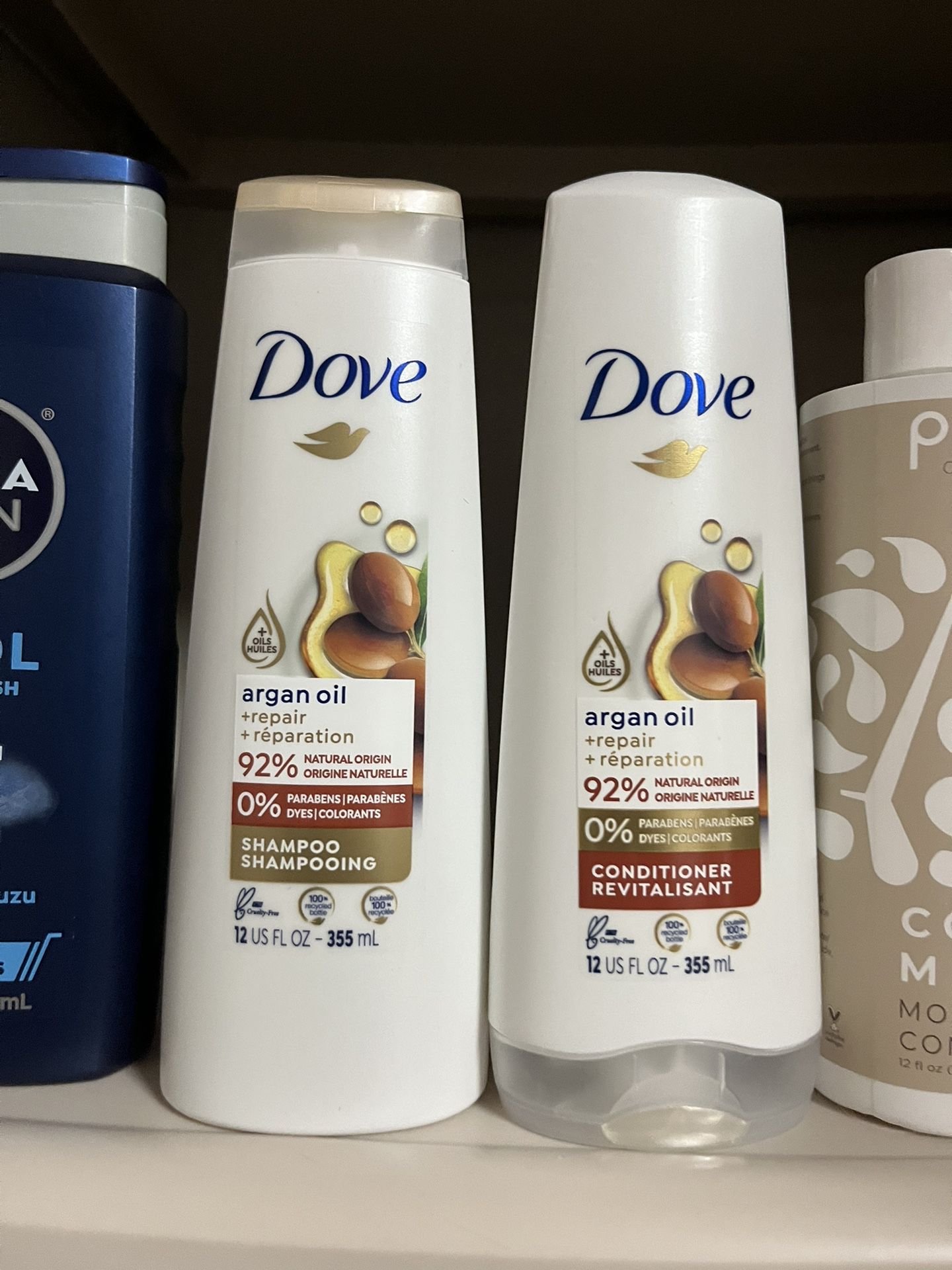 Dove shampoo and conditioner 