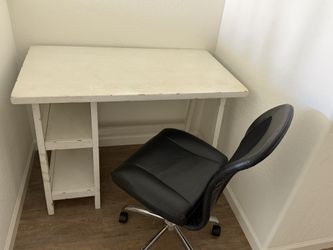 Desk With Chair