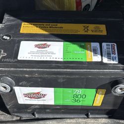 78 Side Post Battery Only 7 Months Old Still Plenty Of Life Gots A Full Charge Sits On Trickle Charger 