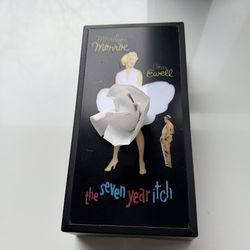 Marilyn Monroe Novelty Tissue Box Holder