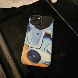 Iphone 13 mini  (icloud locked.)