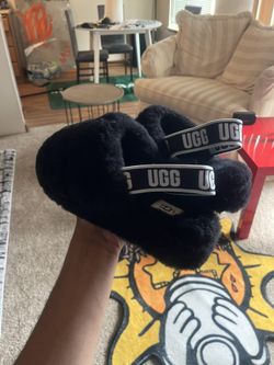 UGG Women’s Fluff Yeah Slide Slippers - Black Size 10