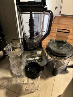 Ninja mega kitchen blender, and processor with ninja cups