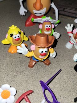 Toy Story Mr Potato Head And Accessories for Sale in Colorado