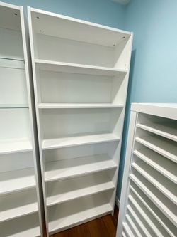 IKEA BILLY BOOKSHELF (WHITE)