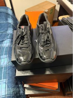 Prada Sneakers 4E3400  size 8 1\2 Good Condition (OBO)