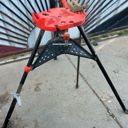 Rigid Tri Stand  Pipe Vice