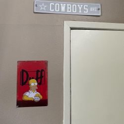 TINSIGNS