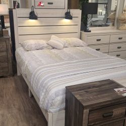 Brand New! 7pc Queen/Full Bedroom Set😍/ Take it home with only $39Down/ Hablamos Español Y Ofrecemos Financiamiento 🙋🏻‍♂️ 