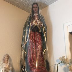 Virgencita De Guadalupe Grande 55” SALE Pulgadas Con Resplandor 