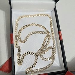 Two Tone 18K Gold & Italian Sterling Silver 22" Chain From Macy's Fine Jewelry (Retail $189.99)