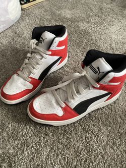 Woman’s Shoes Size 8.5