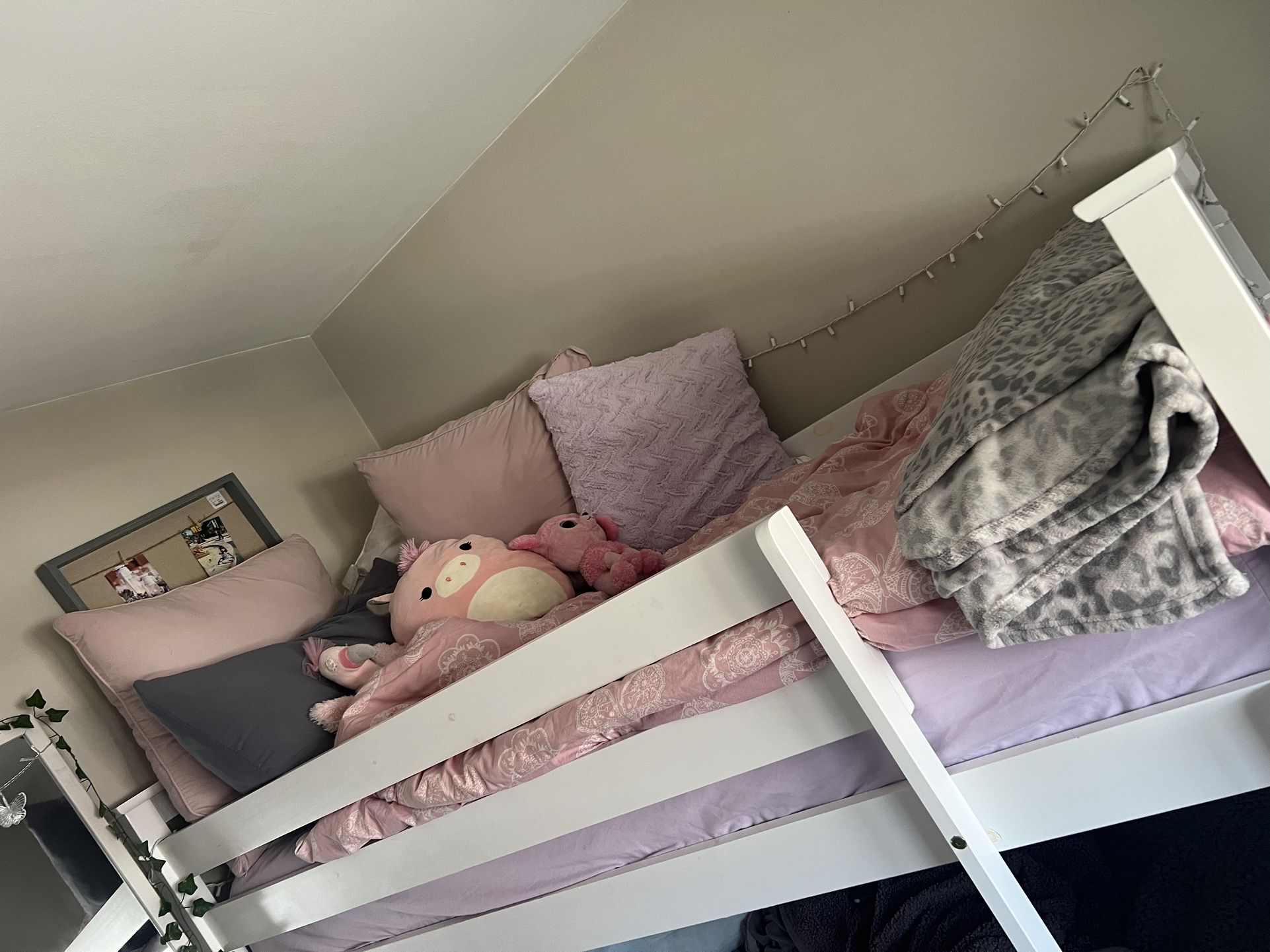 White Bunk Bed For Sale With 2 Twin Mattresses for Sale in Schiller