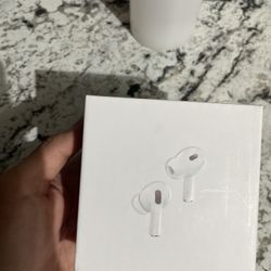 65$ AirPods Pro 2 