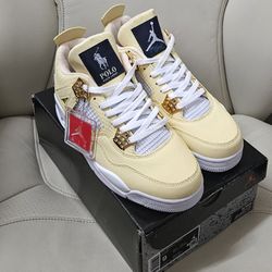 Jordan 4 Retro 