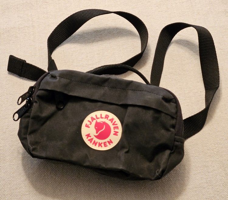 Fjallraven Kanken Hip Pack, Black