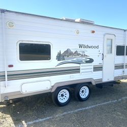 2005 wildwood 18ft Very Clean 1  Owner