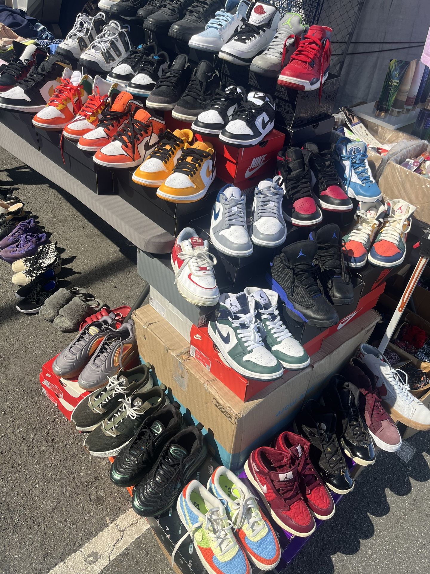 Nike, AJ, Cloth, Makeup , And More Pallet 🔥🔥