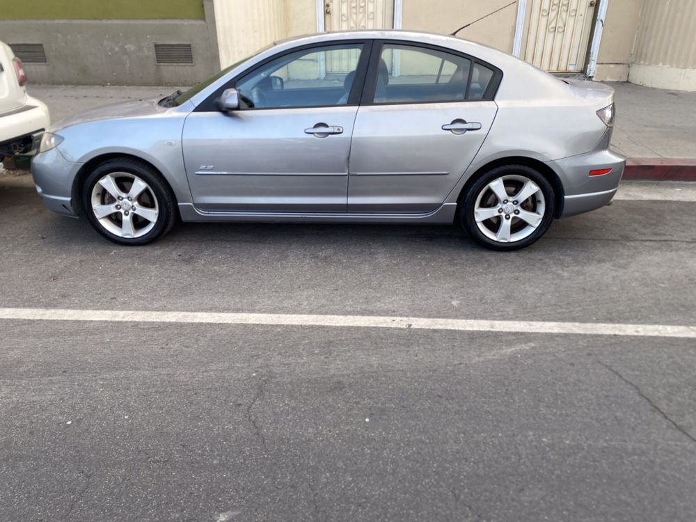 Mazda 3