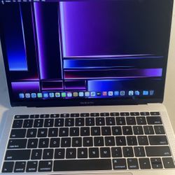 MacBook Pro 2017 13”