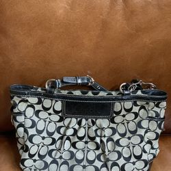 Coach purse /Coach handbag