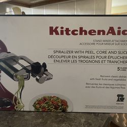 Brand New KitchenAid Purple Boysenberry Basting Spoon for Sale in Miami, FL  - OfferUp