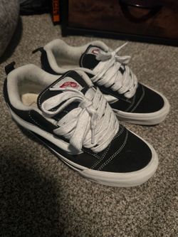 Vans Knu Skool