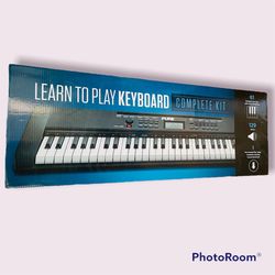 Hal Leonard 61-Key Electric Keyboard Brand New 