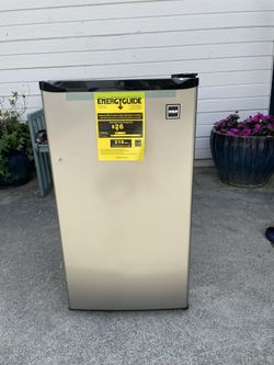 Mini Fridge