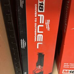 Milwaukee m18 fuel sawzall