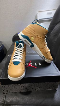 Jordan MVP size 6Youth, 7.5Women