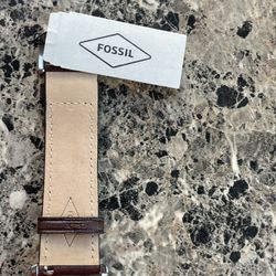 Fossil Watch  Brand New  75$