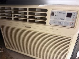 Window air conditioner
