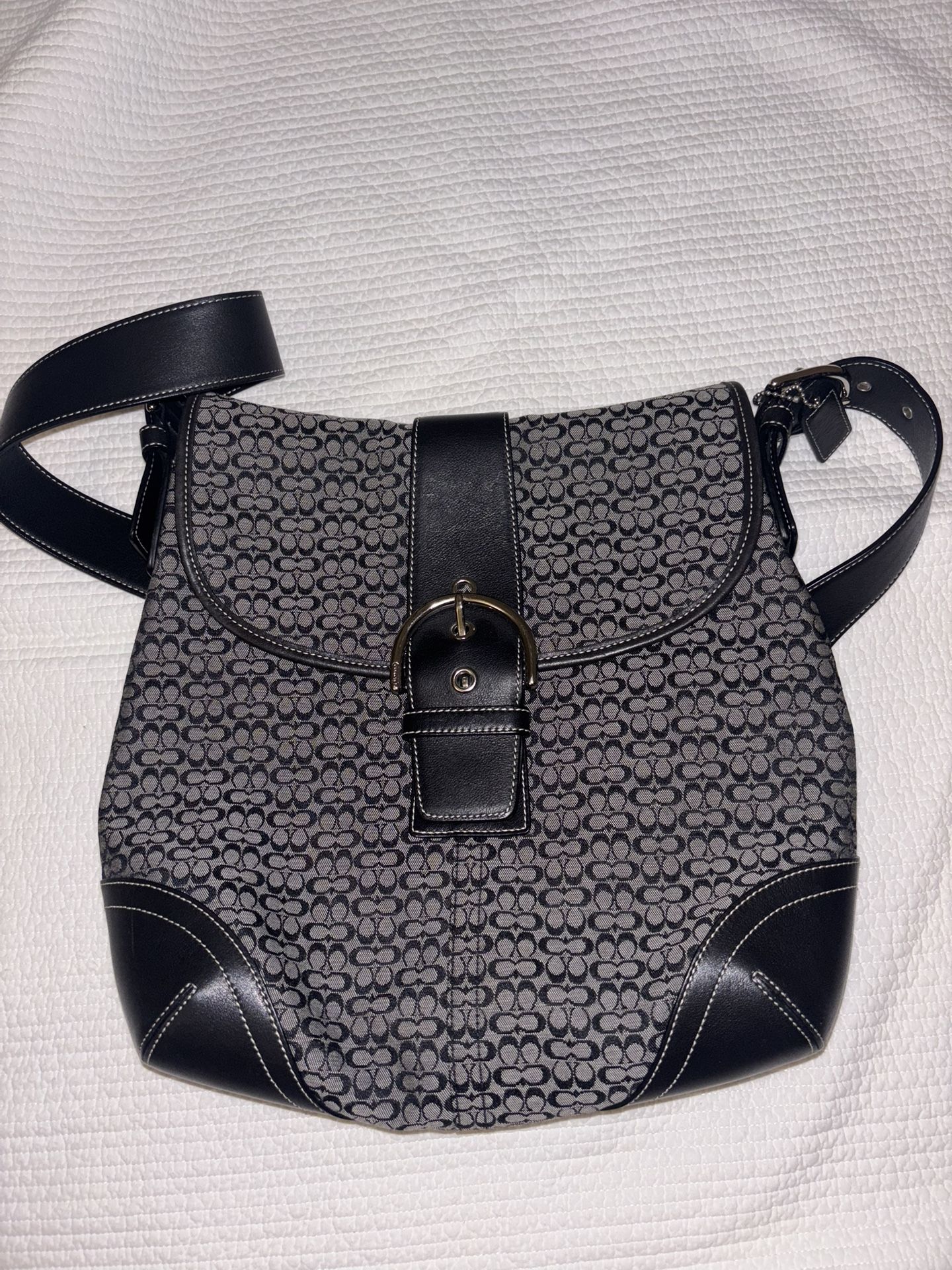 Coach Signature Flap Crossbody Messenger Bag – Black & Gray – Style 6377