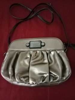 VERA WANG  &   NINE  WEST    PURSE 