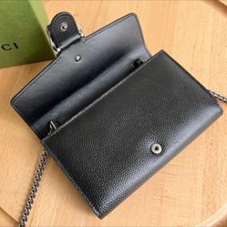 Women’s Black Evening Bag With Clear Stones 