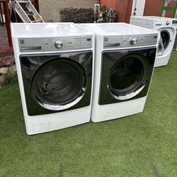 Kenmore Washer and Gas Dryer
