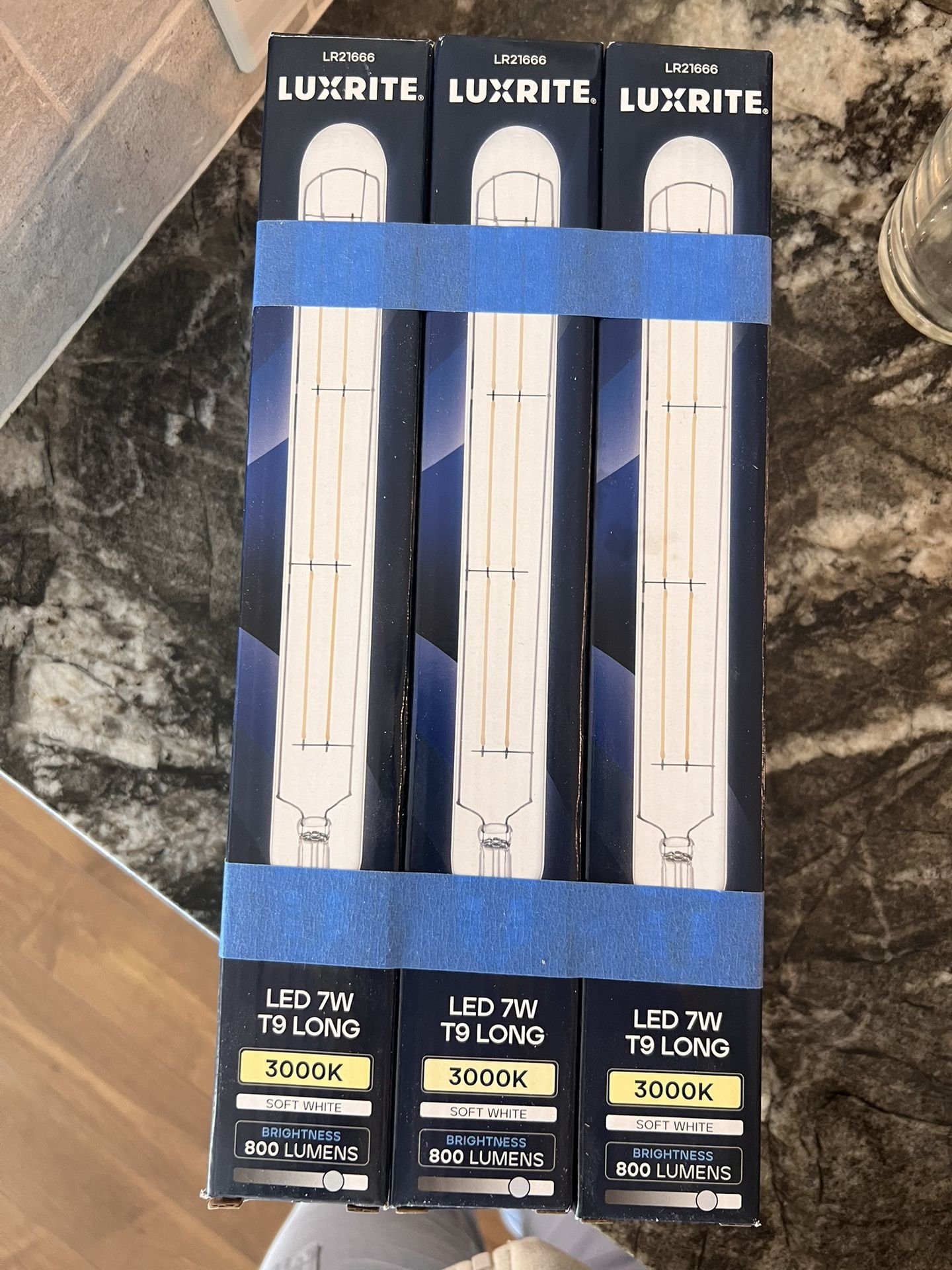 LED 7W T 9 Long 300K Bulbs. 6 Count