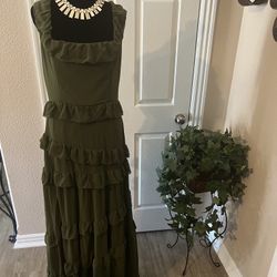 Lulus olive green maxi summer sundress 