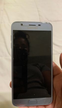 Samsung j7. Phone
